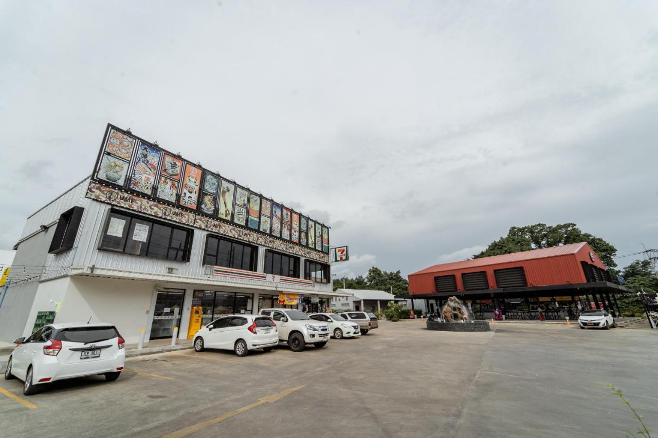 My Space69 Bangkok Exterior foto